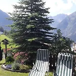 Haus Edelweiss 3*