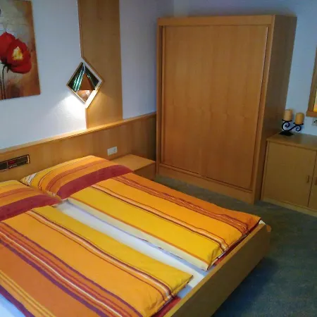 Bed & Breakfast Haus Edelweiss Jerzens