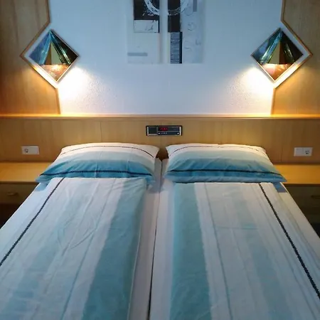 Haus Edelweiss Alojamento de Acomodação e Pequeno-almoço