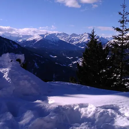 فندق مبيت وإفطار Haus Edelweiss 3*