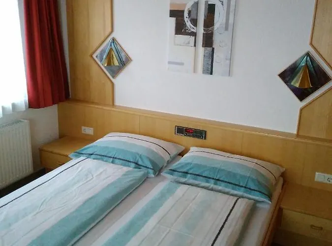 فندق مبيت وإفطار Haus Edelweiss يرتسنز